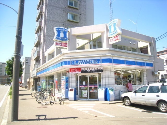 コンビニ　ローソン札幌北15条西店（コンビニ）まで518m