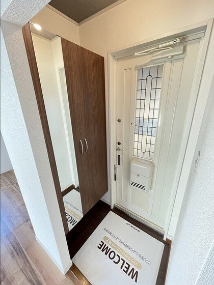 玄関　※他号室の写真です