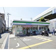 コンビニ　ファミリーマート 大開三丁目店（コンビニ）まで426m