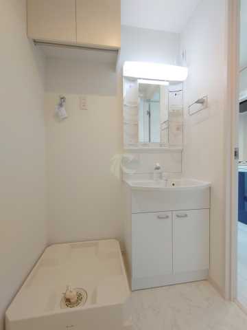 洗面設備　室内見学承ります。当店掲載物件以外もまとめてお問合頂けます。