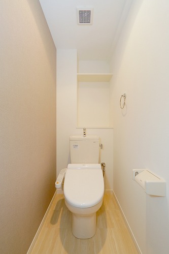 トイレ　写真は他部屋イメージになります。現況優先になります。