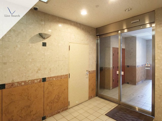 エントランス　毎日通るエントランスはこのようになっています