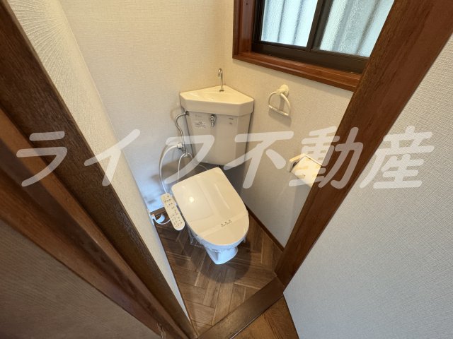 トイレ　シンプルで使いやすいトイレです