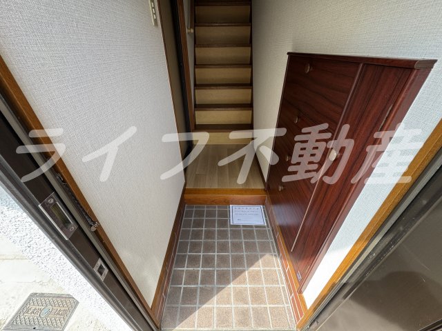 玄関　シンプルで使いやすい玄関です