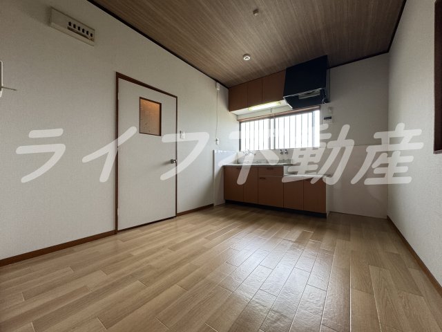 居室・リビング　使いやすい居間です