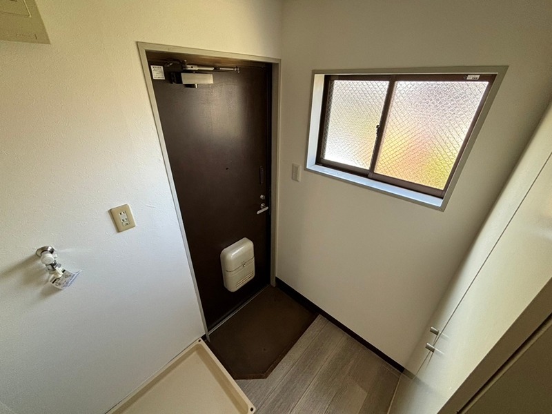 玄関　別部屋参考写真