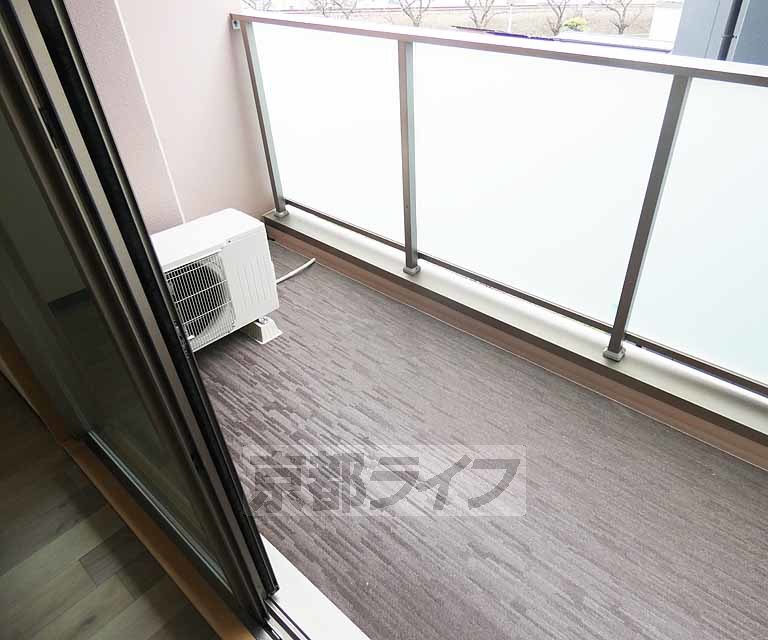 バルコニー　日当たり良好。