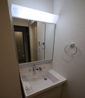 洗面設備　別タイプ部屋　参考写真です