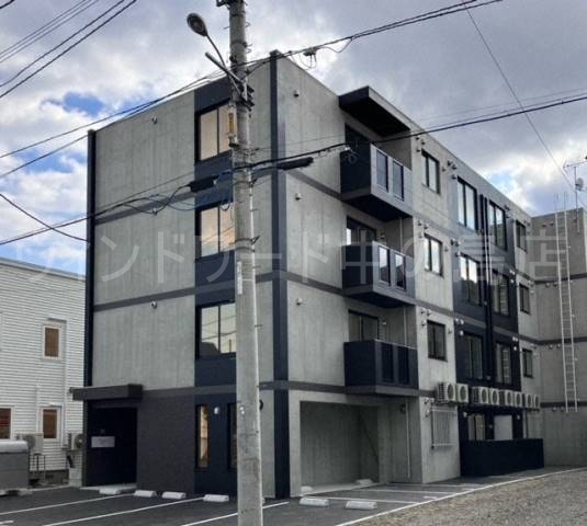 建物外観　詳細は、ウィンドワード中の島店までご相談下さい。