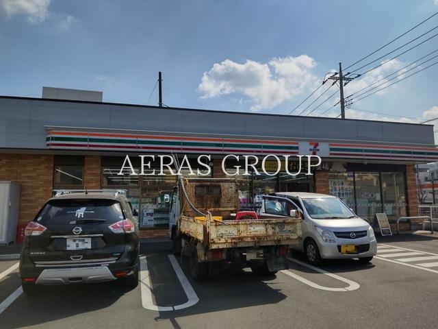 コンビニ　セブン-イレブン 横浜美しが丘５丁目店（コンビニ）まで370m