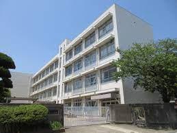 小学校　高岡小学校（小学校）まで1200m