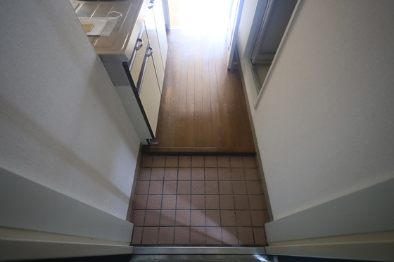 玄関　※別号室の写真です