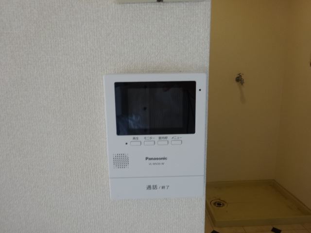 セキュリティ　モニター付のインターフォン