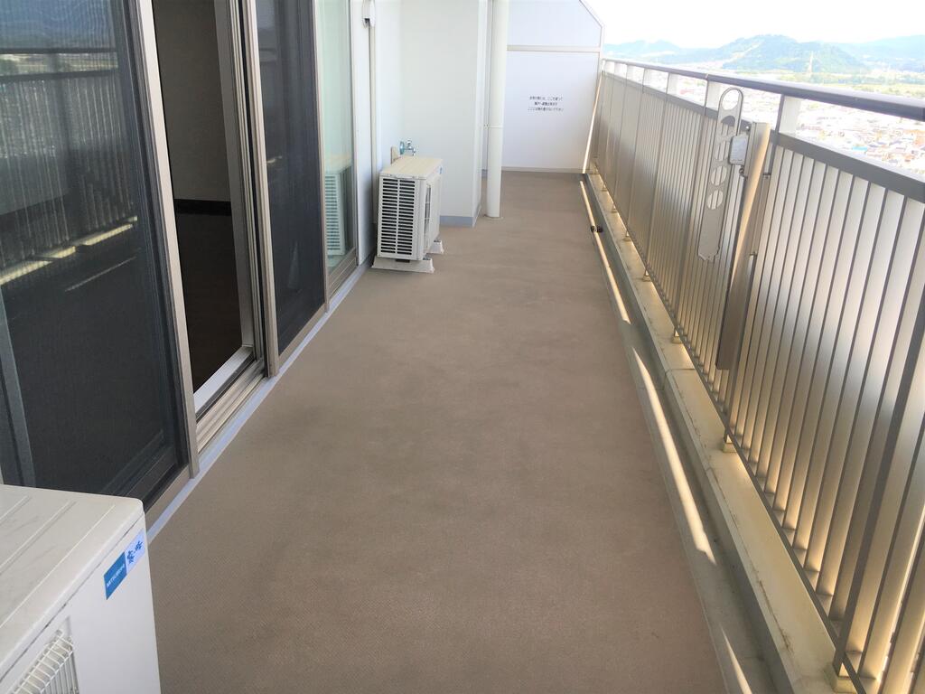バルコニー　同仕様写真(※同マンションの別部屋の写真です。)