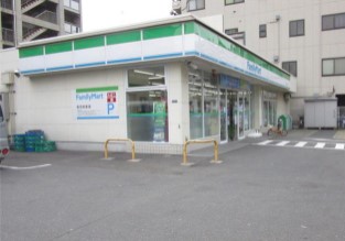 コンビニ　ファミリーマート亀戸六丁目店（コンビニ）まで94m