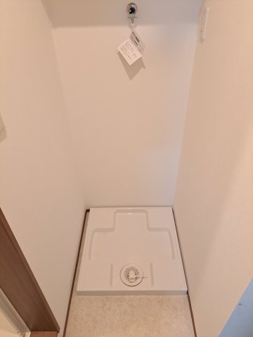 その他　室内洗濯機置場です