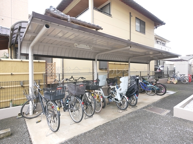 その他共有部分　屋根付駐輪場