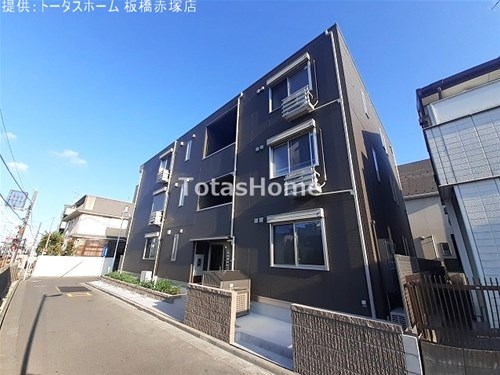 建物外観　※北側が東上線の線路です。要現地確認※