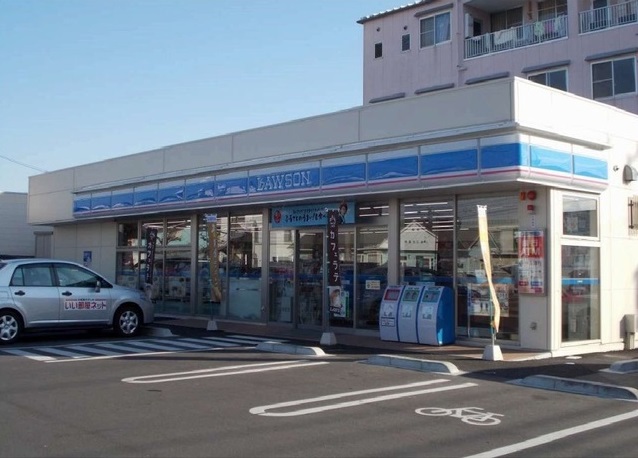 コンビニ　ローソン総社中央四丁目店（コンビニ）まで446m