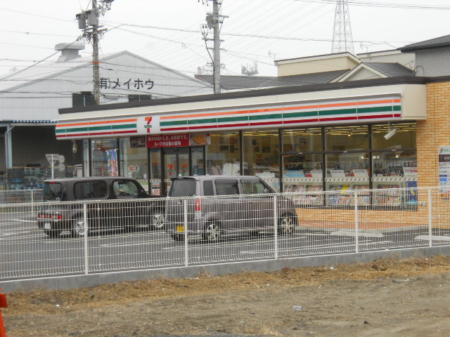 コンビニ　セブンイレブン　静岡長崎店（コンビニ）まで396m