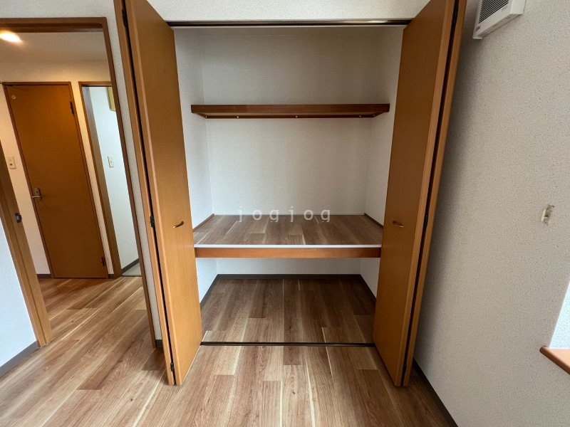 収納　収納が大きく、たくさんものが入ります。