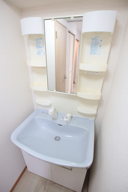洗面設備　◇忙しい朝にも嬉しい独立洗面台◇