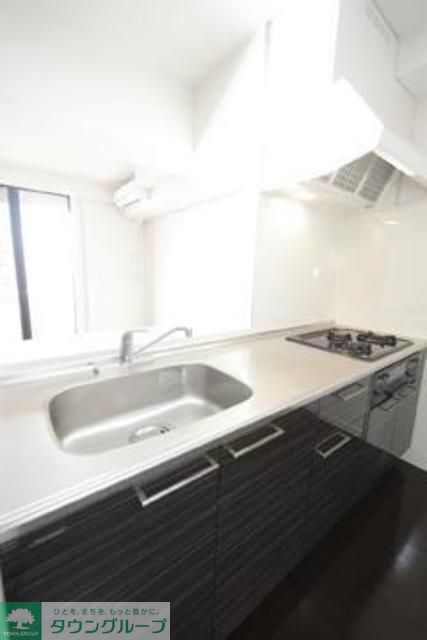 キッチン　※写真は同タイプ住戸です。