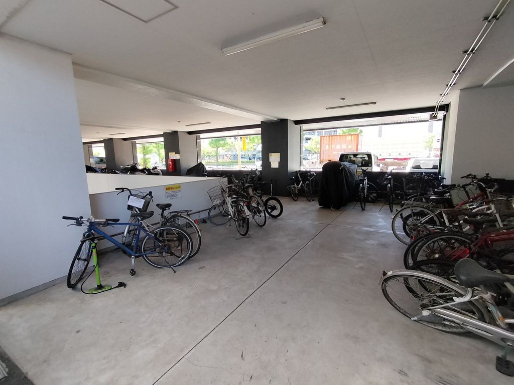 その他共有部分　駐車場