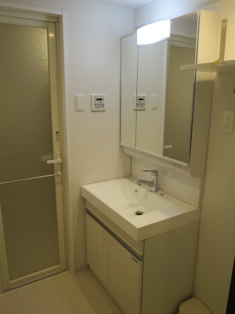 洗面設備　参考写真