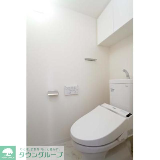 トイレ　※写真は同タイプ住戸です。