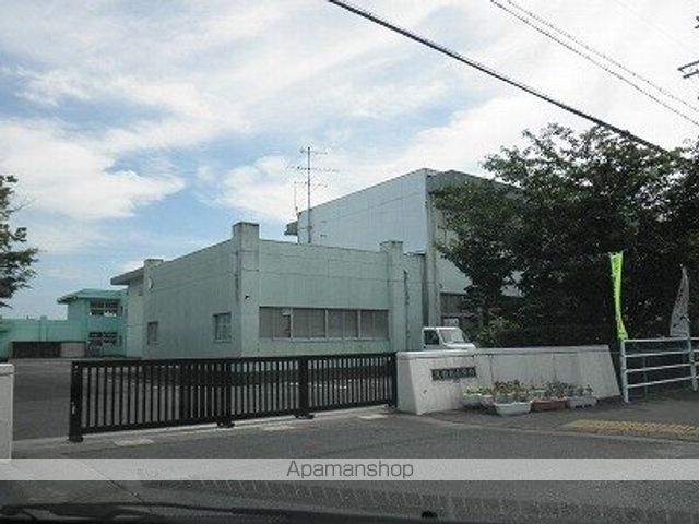 小学校　浅羽北小学校（小学校）まで2058m