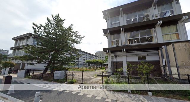 小学校　久松小学校（小学校）まで612m