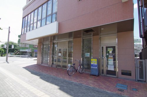 病院　越谷こころクリニック（病院）まで288m