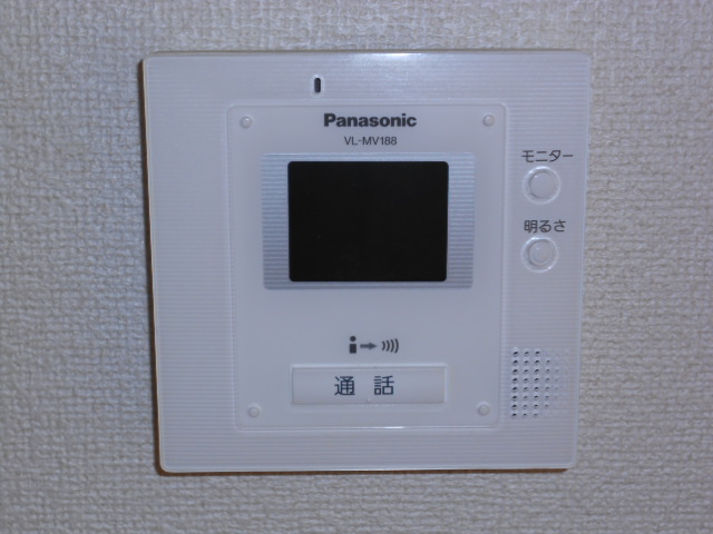 セキュリティ　カラーＴＶモニター付インターホン完備