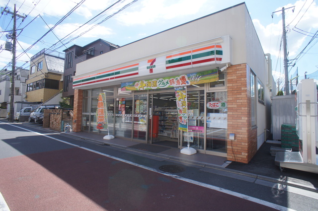 コンビニ　セブンイレブン世田谷松原5丁目店（コンビニ）まで351m