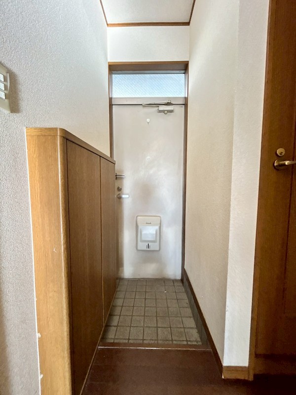 玄関　別部屋参照