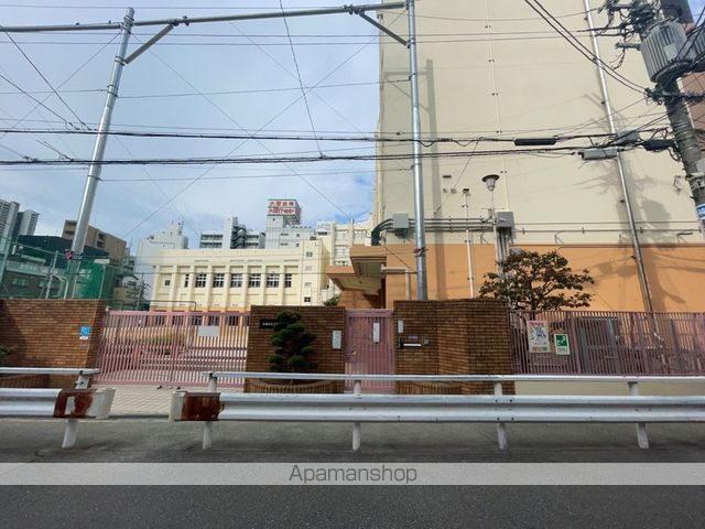 小学校　上福島小学校（小学校）まで602m