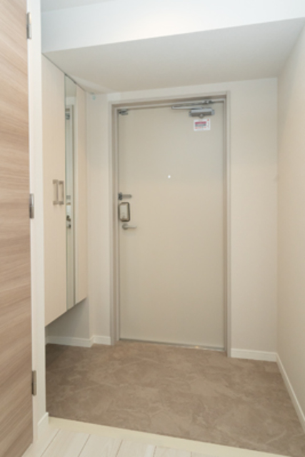 玄関　※写真は同タイプ住戸です。