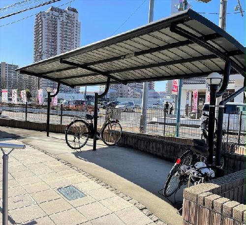 その他共有部分　屋根付き駐輪場完備