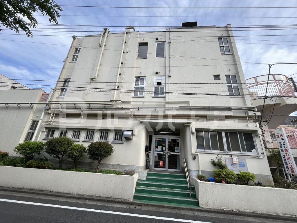 幼稚園・保育園　紅梅保育園（幼稚園・保育園）まで420m