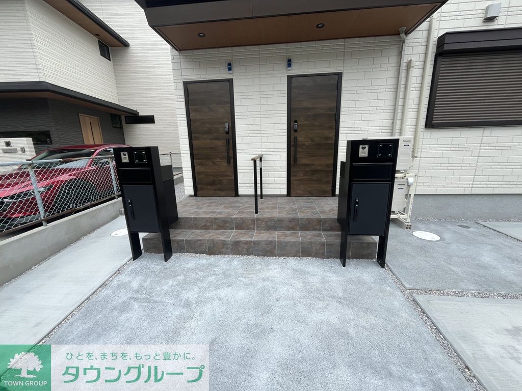 クレスト・トモの外観写真
