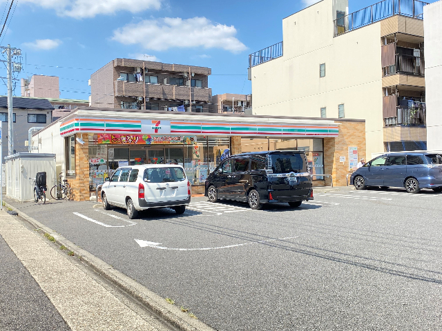 コンビニ　セブンイレブン名古屋陶生町店（コンビニ）まで375m