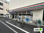 コンビニ　セブンイレブン荒川３丁目店（コンビニ）まで103m