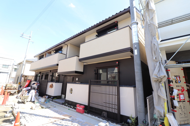 建物外観　裕裕