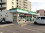 コンビニ　ファミリーマート八尾安中町六丁目店（コンビニ）まで257m