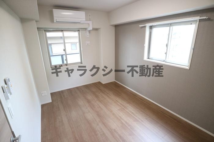その他　個室タイプ・5.6帖の洋室です
