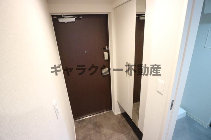 玄関　シューズボックス付きの玄関