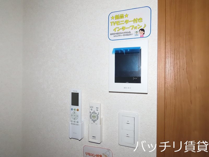 セキュリティ　画像は別号室の為、現状優先になります。
