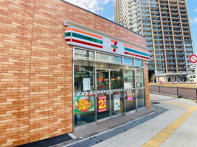 コンビニ　セブンイレブン横浜二俣川駅南口店（コンビニ）まで322m