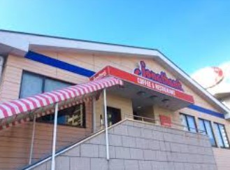 飲食店　ジョナサン東大島駅前店（飲食店）まで818m